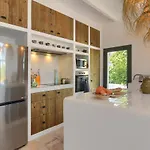For 10 With Swimming Pool And Sea View ヴィラ デニア