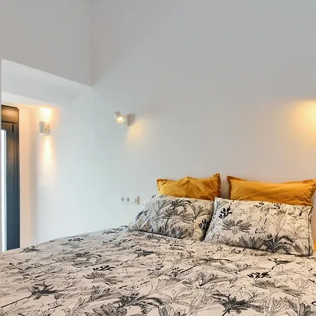 For 10 With Swimming Pool And Sea View Villa Denia