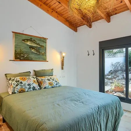 For 10 With Swimming Pool And Sea View ヴィラ