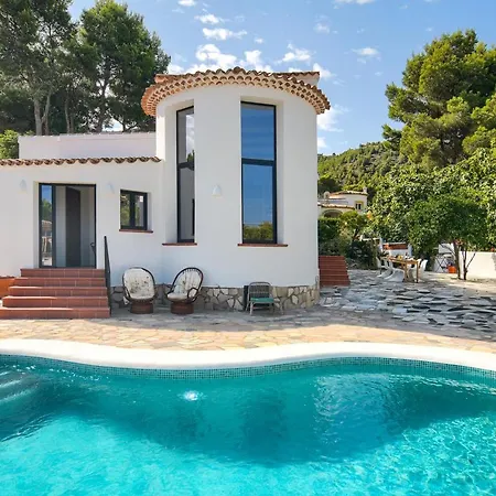 Villa For 10 With Swimming Pool And Sea View Denia